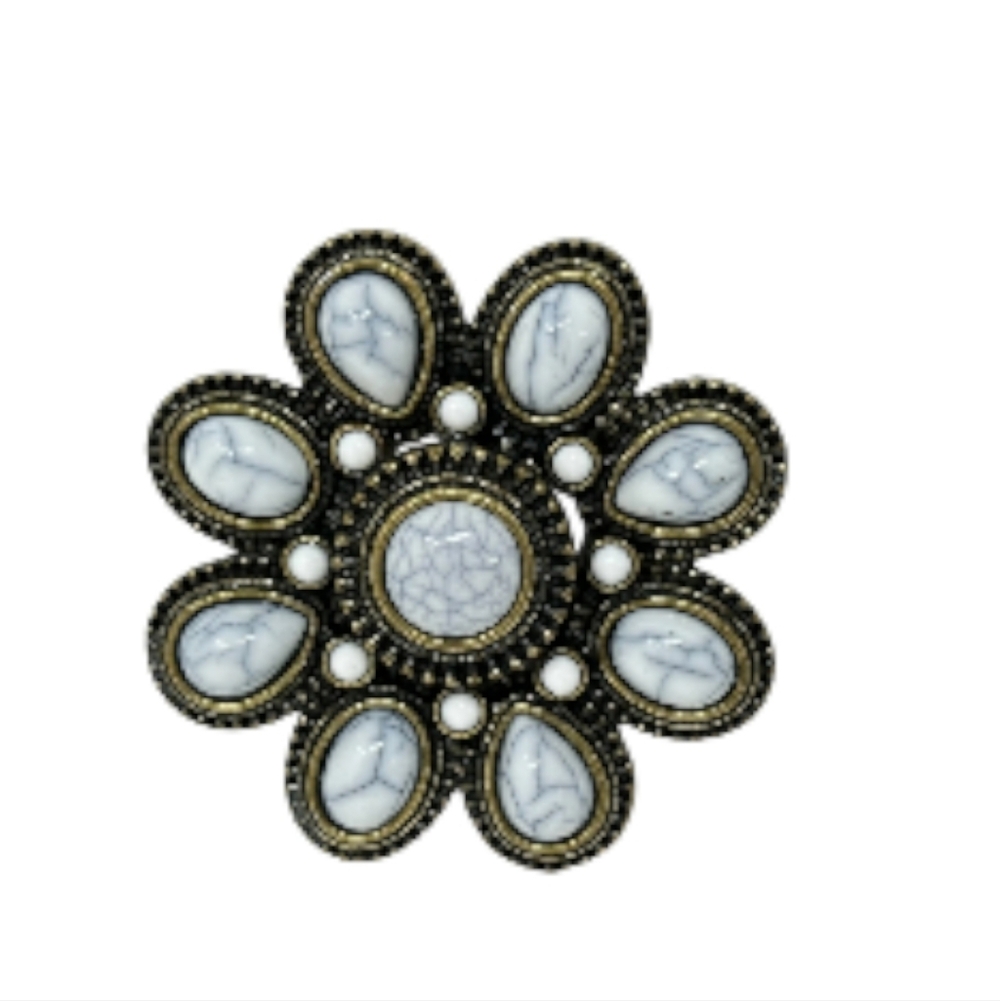 NWOT Premier Designs Elegant Silver Plate and White Floral Brooch Pendant